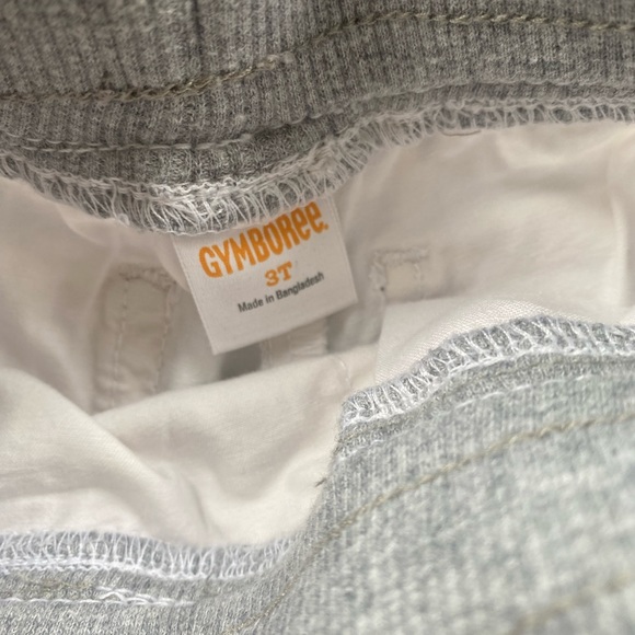 Gymboree shorts 3T - Picture 4 of 4